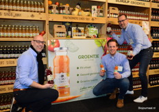 Frederik de Koning, John Dorst en Jaap van Pijkeren van Schulp. Promoten dit jaar het Groentje van Schulp op de beurs.